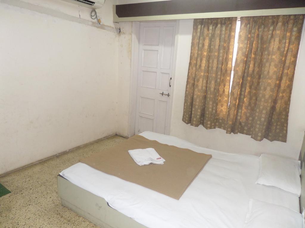Hotel Shilpa ナーシク エクステリア 写真